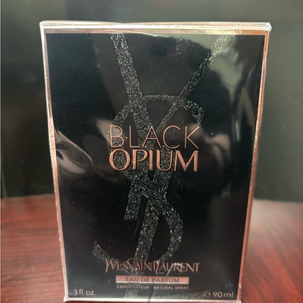 Yves Saint Laurent Black Opium